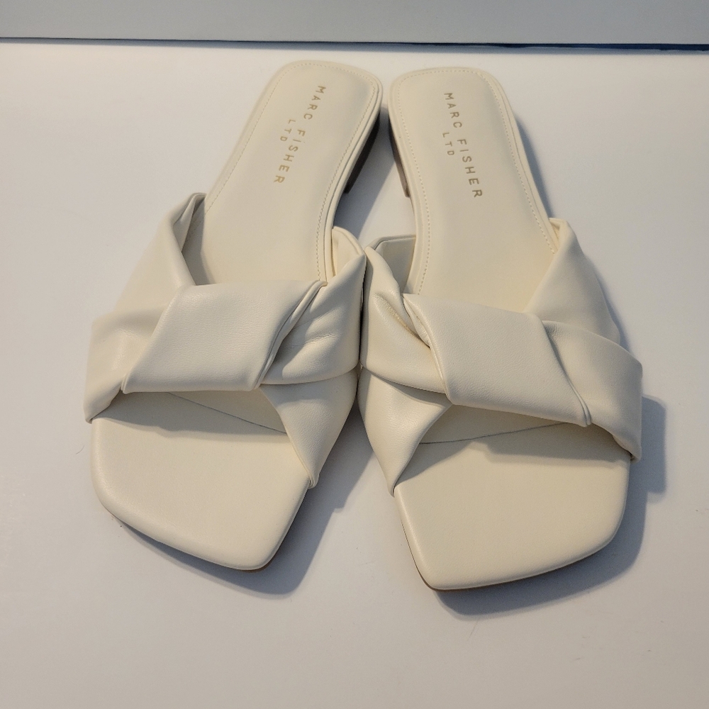 New Marc Fiaher LTD Slides/Sandals Sz 9.5